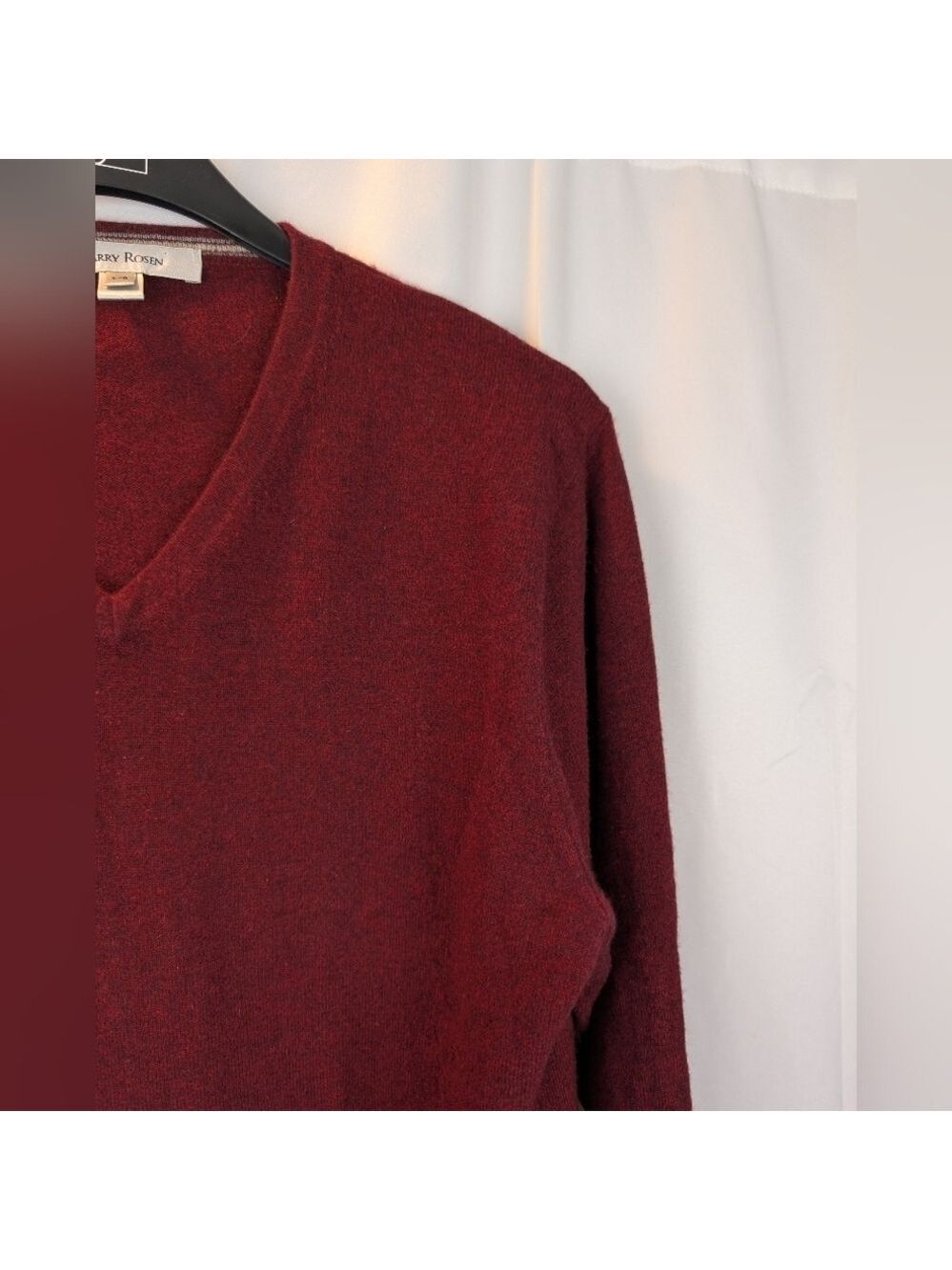 Harry Rosen Cashmere V-Neck Sweater Size L In VGUC - Picture 2 of 10